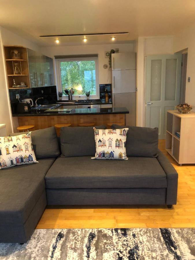 Gwel Y Fenai Apartment Y Felinheli ภายนอก รูปภาพ